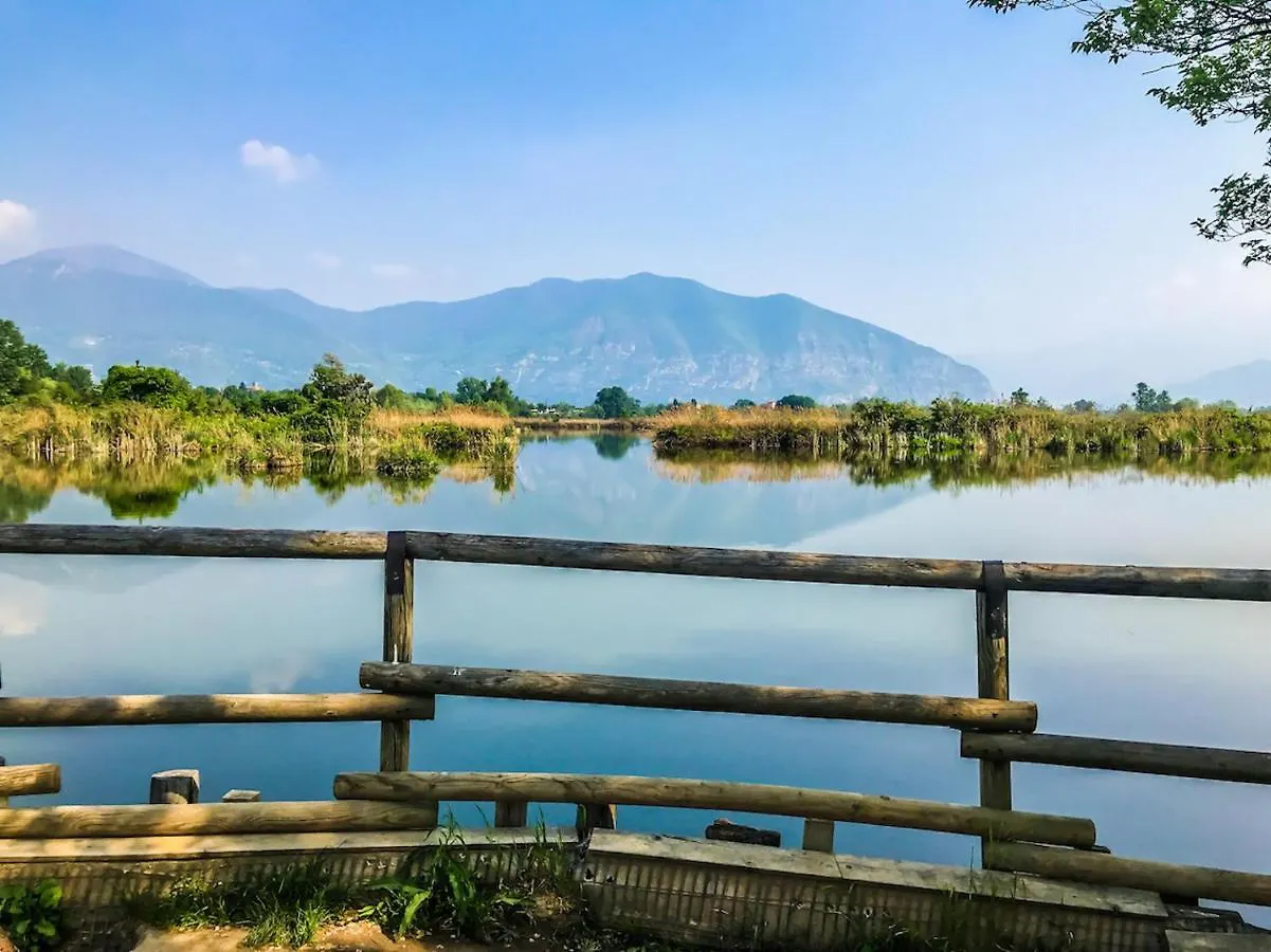 Homesuite Sul Lago Sarnico